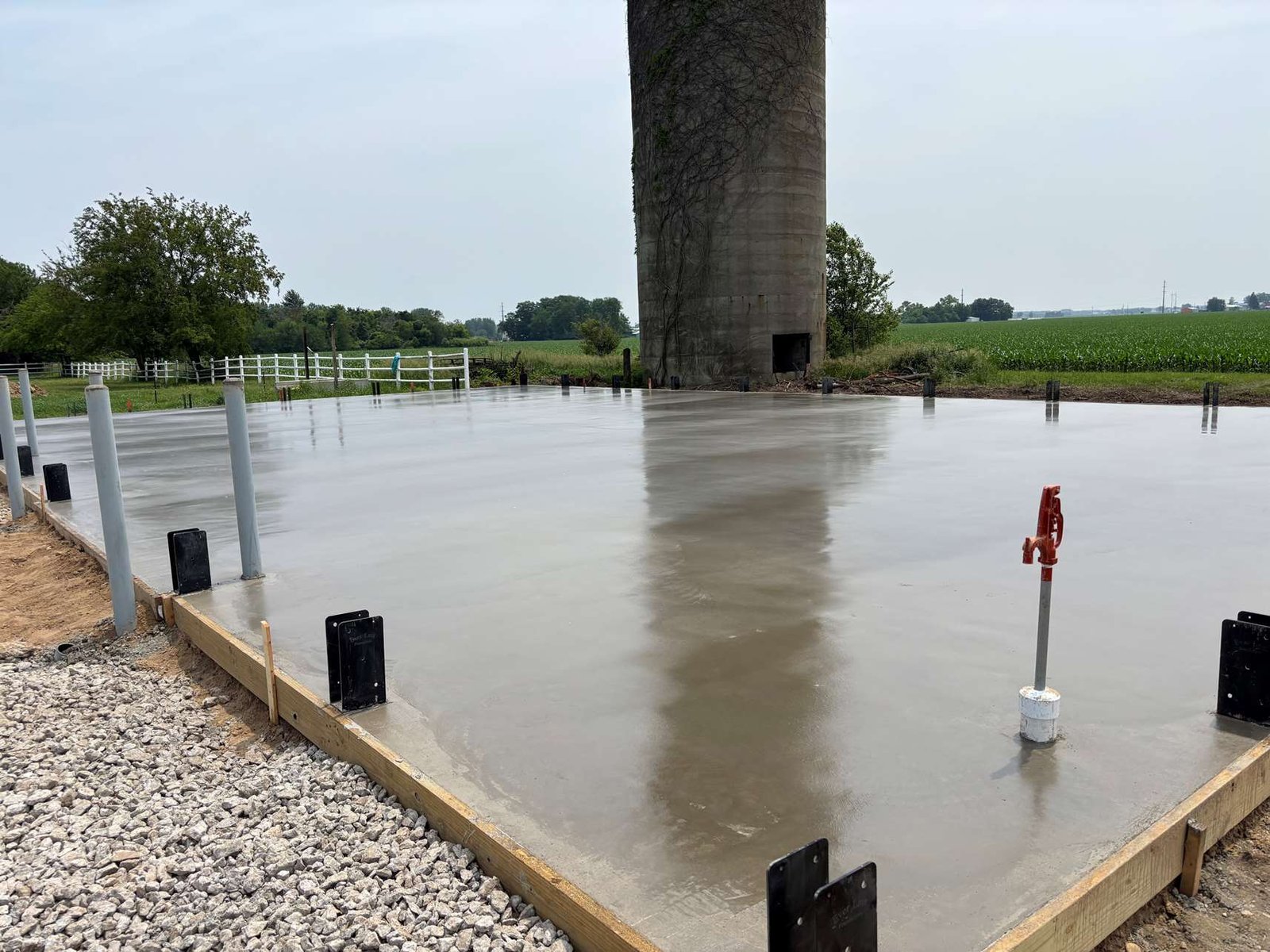 Fresh concrete foundation and flatwork construction